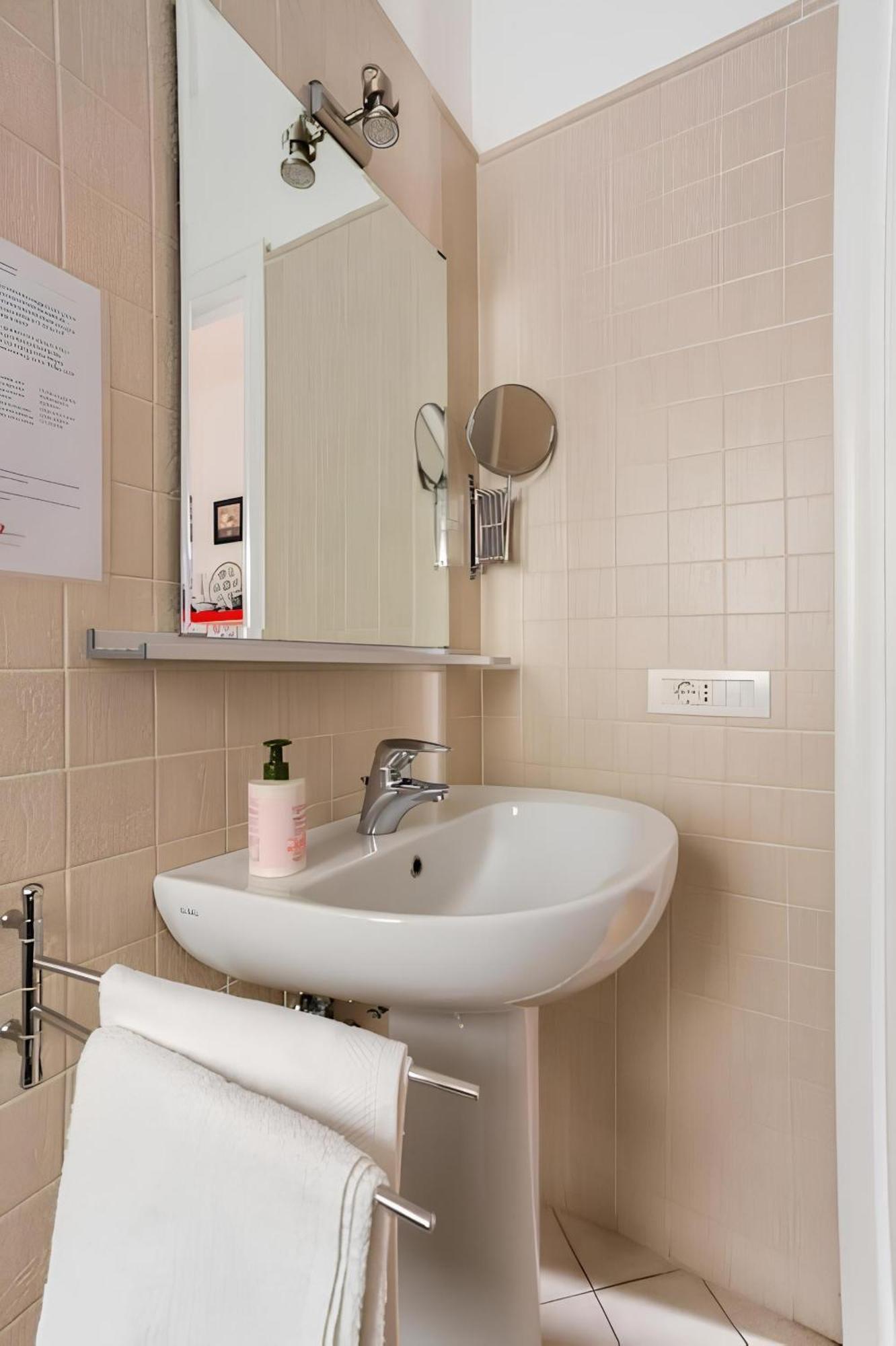 Casa Girasole Apartment Рим Екстериор снимка